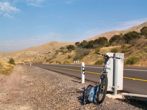 Looking the way I came (looking north up Route 92). Looking the way I came (looking north up Route 92).