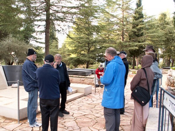 The group at Yitzhak Rabim tomb (Prime Minister of Israel) who was assassinated in 1995.